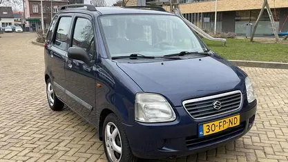 Blauw Occasion 2000 Suzuki Wagon R GL MPV | € 1.450 (Eerlijke prijs)