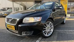 Zwart Gebruikt 2009 Volvo V50 Stationwagen | € 2.950 (Eerlijke prijs)
