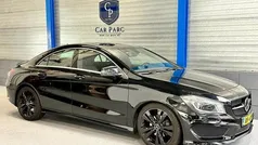 Zwart, metallic lak Gebruikt 2013 Mercedes CLA200 AMG Sedan | € 14.995 (Eerlijke prijs)