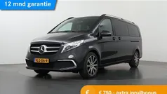 Zwart Gebruikt 2019 Mercedes V300 Avantgarde MPV | € 47.845 (Goede deal)