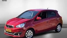 Rood metallic Gebruikt 2020 Mitsubishi Space Star Hatchback | € 12.749 (Eerlijke prijs)