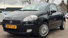Zwart Gebruikt 2007 Fiat Grande Punto Dynamic Hatchback | € 1.699 (Eerlijke prijs)