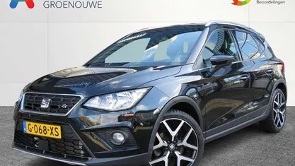 Gebruikt 2020 Seat Arona FR SUV | € 18.945 (Eerlijke prijs)