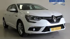 Wit Gebruikt 2018 Renault Mégane IV Zen Hatchback | € 12.879 (Eerlijke prijs)