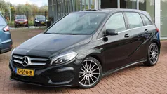 Zwart Gebruikt 2018 Mercedes B180 Business MPV | € 18.995 (Super prijs)