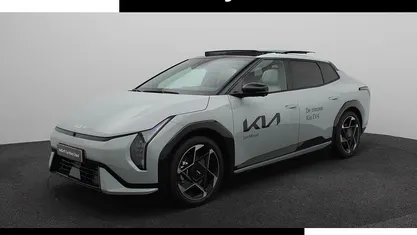 Occasion 2025 Kia EV4 GT Hatchback | € 48.440 (Eerlijke prijs)