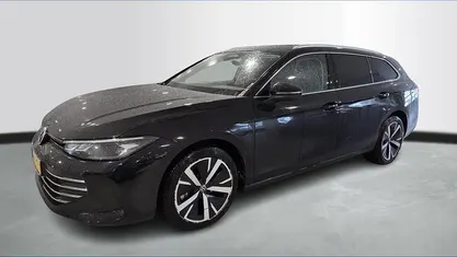 Gebruikt 2024 VW Passat Business Stationwagen | € 41.990 (Eerlijke prijs)