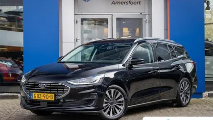 Zwart Occasion 2024 Ford Focus Titanium X Stationwagen | € 24.895 (Eerlijke prijs)
