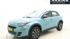Blauw Nieuw 2025 Fiat 600 Urban SUV | € 29.950 (Goede deal)