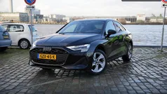 Zwart Gebruikt 2024 Audi A3 Advanced Sedan | € 32.950 (Eerlijke prijs)