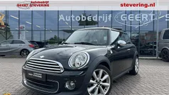 Zwart Gebruikt 2013 Mini Cooper Hatchback | € 8.545 (Eerlijke prijs)