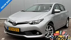 Gebruikt 2017 Toyota Auris Hatchback | € 15.400 (Eerlijke prijs)