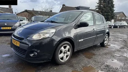 Occasion Renault Clio II Authentique 88 PK (64 kW) 2011 Zwart Hatchback