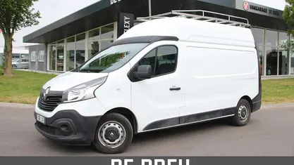 Wit Gebruikt 2017 Renault Trafic Komfort MPV | € 14.995 (Eerlijke prijs)