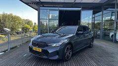 Grijs Gebruikt 2023 BMW M340 Comfort Edition Sedan | € 75.900 (Eerlijke prijs)