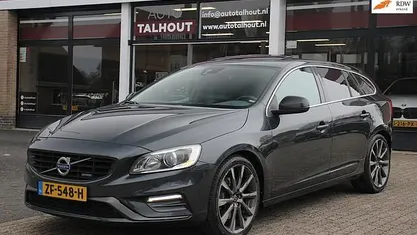 Occasion 2014 Volvo V60 R-Design Summum Stationwagen | € 13.950 (Eerlijke prijs)