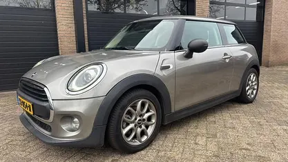 Occasion Mini ONE Pepper 102 PK (75 kW) 2018 Hatchback