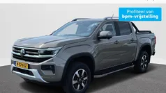 Bruin Nieuw 2024 VW Amarok Pickup | € 51.032 (Super prijs)
