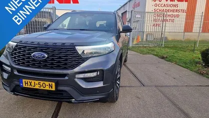 Grijs Occasion 2020 Ford Explorer ST-Line SUV | € 38.950 (Eerlijke prijs)