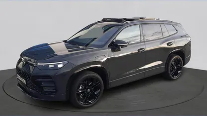 Grijs Gebruikt 2025 VW Tayron R-line Edition SUV | € 62.995 (Eerlijke prijs)