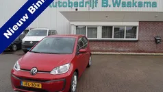 Rood Gebruikt 2021 VW up! Move Hatchback | € 11.950 (Eerlijke prijs)