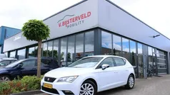 Wit Gebruikt 2015 Seat Leon Style Hatchback | € 5.950 (Goede deal)