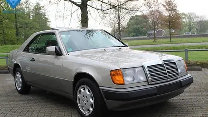 Occasion 1991 Mercedes 230 Coupé | € 14.500