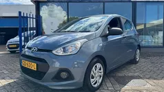 Blauw Gebruikt 2015 Hyundai i10 Hatchback | € 5.750 (Eerlijke prijs)