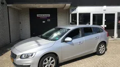Grijs Gebruikt 2015 Volvo V60 Stationwagen | € 5.999 (Goede deal)