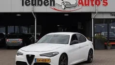 Wit Gebruikt 2017 Alfa Romeo Giulia Super Sedan | € 7.995 (Super prijs)