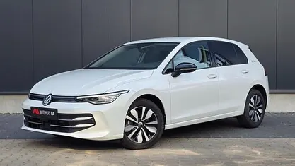 Gebruikt 2024 VW Golf VIII Edition Hatchback | € 33.445 (Eerlijke prijs)