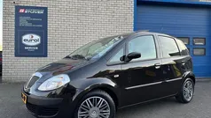 Bruin Gebruikt 2005 Lancia Musa MPV | € 2.999 (Eerlijke prijs)