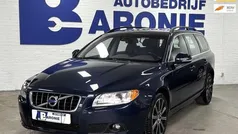 Blauw Gebruikt 2011 Volvo V70 Summum Stationwagen | € 16.995 (Eerlijke prijs)