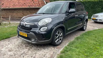 Grijs Gebruikt 2016 Fiat 500L Trekking MPV | € 7.450 (Eerlijke prijs)