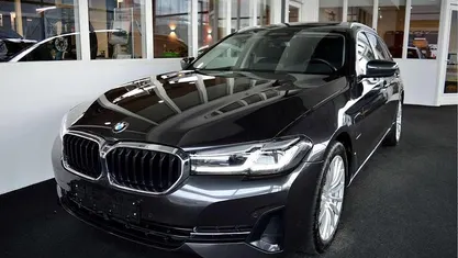 Gebruikt 2021 BMW 530e Sport Line Stationwagen | € 32.900 (Goede deal)