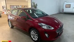 Rood Gebruikt 2019 Ford Fiesta Titanium Hatchback | € 14.400 (Goede deal)