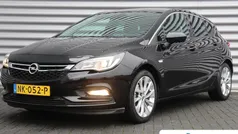 Gebruikt 2017 Opel Astra Innovation Hatchback | € 14.895 (Eerlijke prijs)