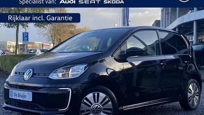 Zwart Gebruikt 2022 VW e-up! Style Hatchback | € 16.750 (Eerlijke prijs)