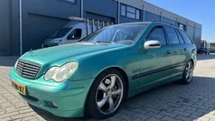 Groen Gebruikt 2003 Mercedes 200 Elegance Stationwagen | € 500 (Super prijs)
