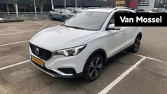 Wit Gebruikt 2020 MG ZS Luxury Sedan | € 15.495 (Eerlijke prijs)