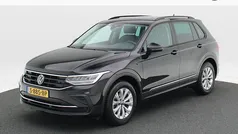 Gebruikt 2023 VW Tiguan Life SUV | € 34.850 (Eerlijke prijs)