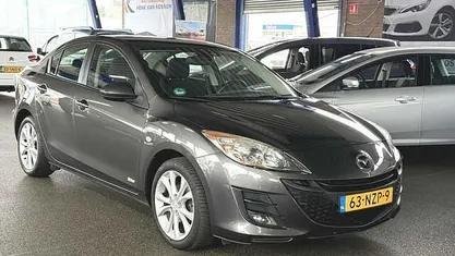 Grijs Gebruikt 2011 Mazda 3 Sedan | € 5.450 (Eerlijke prijs)
