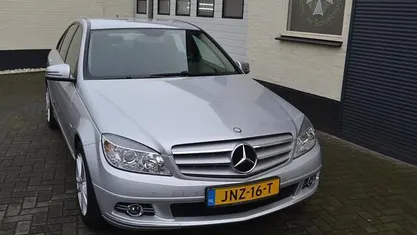 Gebruikt 2010 Mercedes C180 Avantgarde Sedan | € 8.950 (Eerlijke prijs)