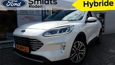 Wit Gebruikt 2020 Ford Kuga Titanium SUV | € 22.950 (Eerlijke prijs)