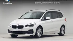 Wit Gebruikt 2021 BMW 218 Sport Line Stationwagen | € 24.450 (Eerlijke prijs)