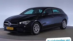 Zwart, metallic lak Gebruikt 2021 Mercedes CLA180 Shooting Brake Business Stationwagen | € 20.945 (Super prijs)