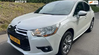 Occasion Citroën DS4 So Chic 163 PK (119 kW) 2014 Wit Hatchback