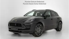 Diepzwart metallic Gebruikt 2023 Porsche Macan SUV | € 89.900 (Eerlijke prijs)