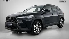 Zwart Gebruikt 2025 Toyota Corolla Cross Style SUV | € 38.450 (Eerlijke prijs)