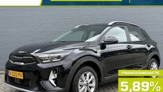 Zwart Gebruikt 2024 Kia Stonic SUV | € 26.235 (Eerlijke prijs)